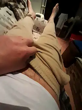 Snapshot of caigo7 chatting on 12, 1, 2025 caigo7 online show from 12, 1, 2025