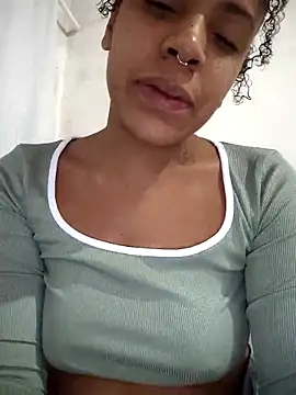 Snapshot of Julia_Pretinha chatting on 4, 4, 2026 Julia Pretinha online show from 4, 4, 2026