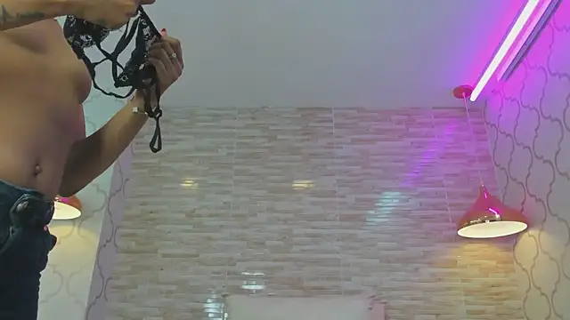 ZoeSmitth online show from 17, 4, 2026