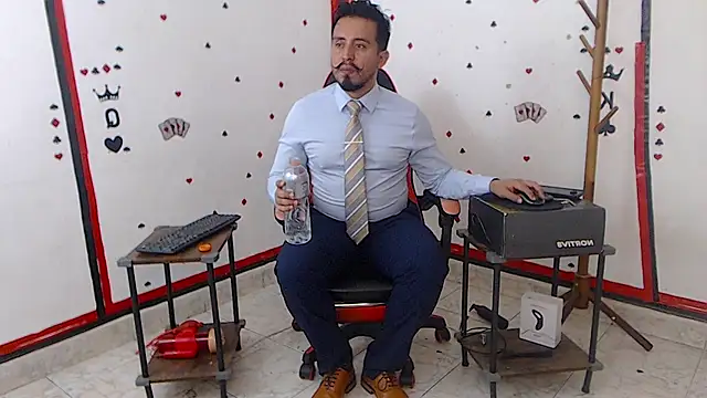 KalethBigDick online show from 28, 9, 2025
