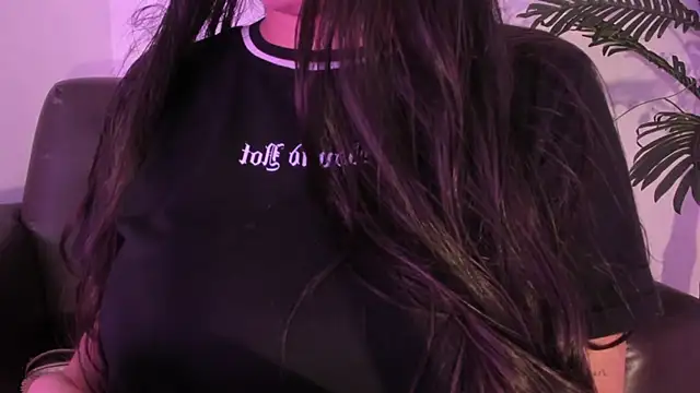 Snapshot of Miia_Thompsonn chatting on 22, 2, 2025 Miia Thompsonn online show from 22, 2, 2025