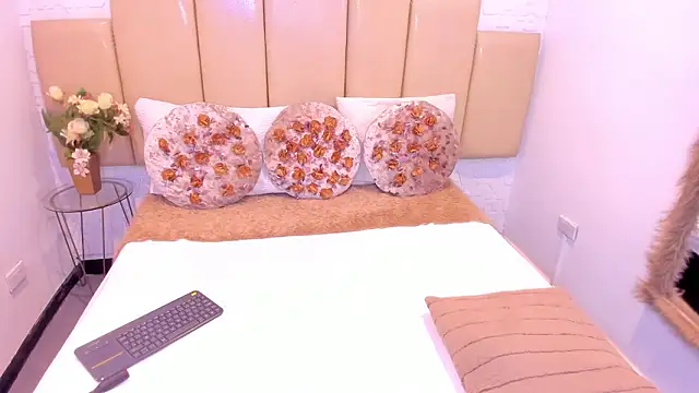 Snapshot of Miia_Thompsonn chatting on 22, 3, 2026 Miia Thompsonn online show from 22, 3, 2026