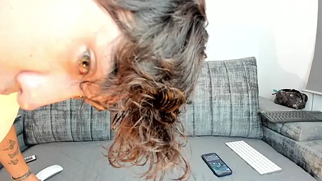 Adriien19 online show from 20, 12, 2025