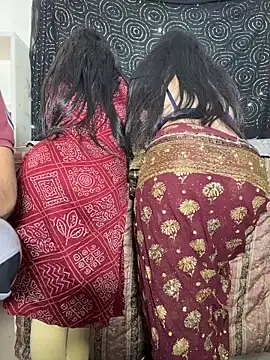 Snapshot of Miss__Malaika chatting on 15, 1, 2026 Miss Malaika online show from 15, 1, 2026