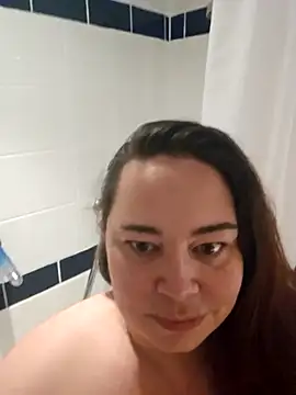 Snapshot of Sexy_Binxy chatting on 8, 4, 2026 Sexy Binxy online show from 8, 4, 2026