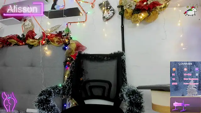 Snapshot of alissonandamy chatting on 13, 12, 2024 alissonandamy online show from 13, 12, 2024