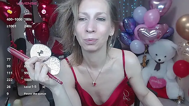 Snapshot of AdrianaSea chatting on 14, 2, 2025 AdrianaSea online show from 14, 2, 2025