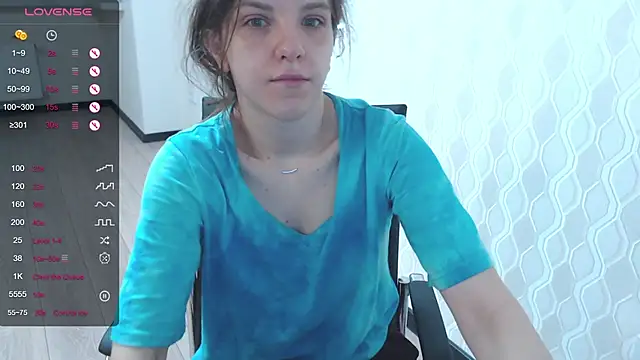 Snapshot of LisaHeart chatting on 13, 1, 2025 LisaHeart online show from 13, 1, 2025