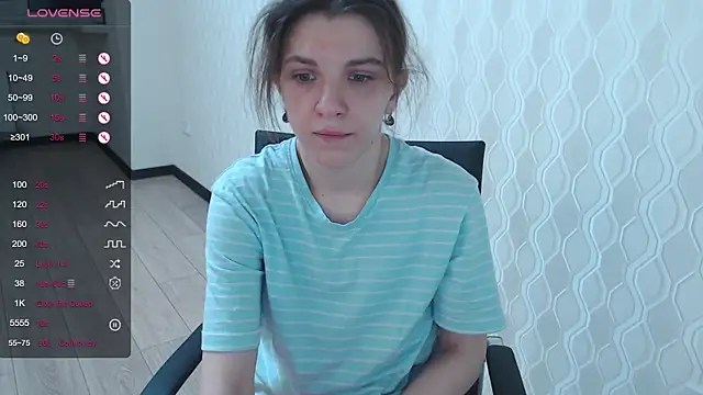 Snapshot of LisaHeart chatting on 27, 1, 2025 LisaHeart online show from 27, 1, 2025