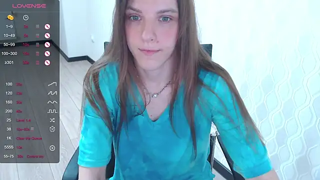 Snapshot of LisaHeart chatting on 19, 3, 2025 LisaHeart online show from 19, 3, 2025