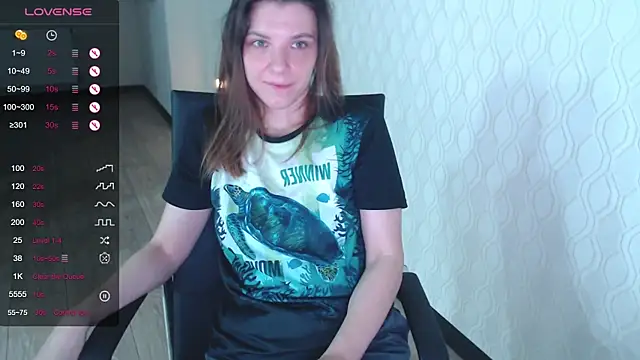 Snapshot of LisaHeart chatting on 30, 9, 2025 LisaHeart online show from 30, 9, 2025