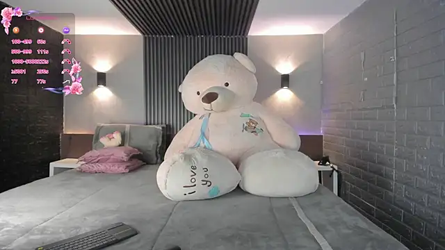 Snapshot of magic_marg chatting on 28, 4, 2026 magic marg online show from 28, 4, 2026