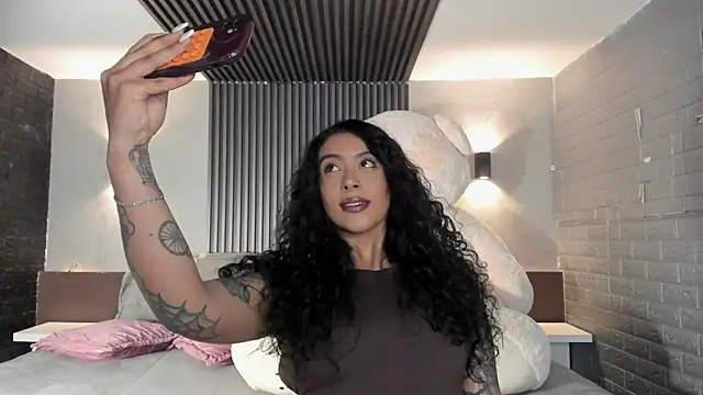 Snapshot of magic_marg chatting on 4, 5, 2026 magic marg online show from 4, 5, 2026