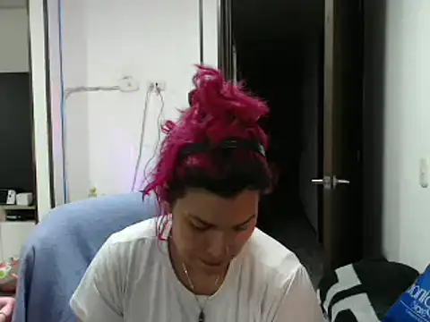 CarolinaRincon online show from 20, 2, 2025