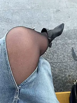 eveangelll online show from 5, 4, 2026