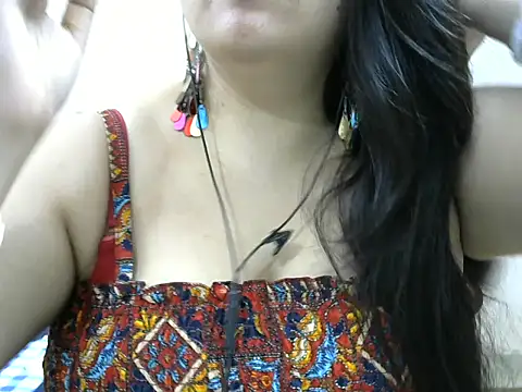 Snapshot of Shruti_139 chatting on 7, 10, 2025 Shruti 139 online show from 7, 10, 2025