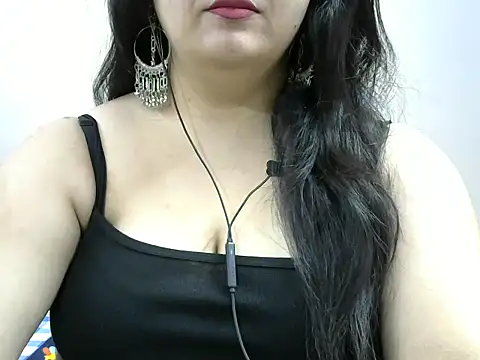 Snapshot of Shruti_139 chatting on 13, 10, 2025 Shruti 139 online show from 13, 10, 2025