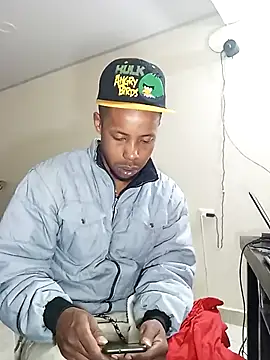 Snapshot of AlejoKhalifa_ chatting on 11, 3, 2025 AlejoKhalifa  online show from 11, 3, 2025
