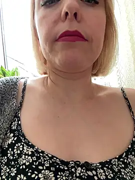 Snapshot of Yourdirtybitch chatting on 3, 2, 2026 Yourdirtybitch online show from 3, 2, 2026