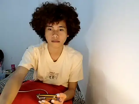 Asiantwink21 online show from 23, 6, 2026