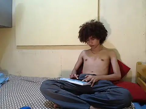 Asiantwink21 online show from 17, 7, 2026