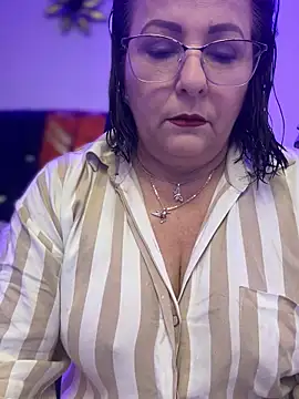 Snapshot of PaulinaSanders_X chatting on 3, 1, 2025 PaulinaSanders X online show from 3, 1, 2025