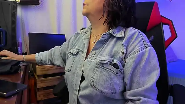 Snapshot of PaulinaSanders_X chatting on 13, 3, 2025 PaulinaSanders X online show from 13, 3, 2025