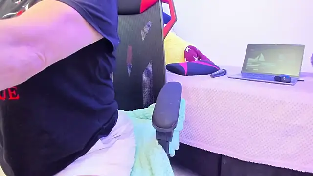 Snapshot of PaulinaSanders_X chatting on 23, 3, 2025 PaulinaSanders X online show from 23, 3, 2025