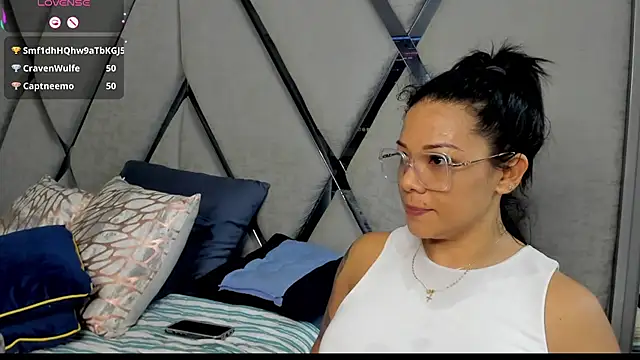 Snapshot of paula_daniela1 chatting on 11, 12, 2024 paula daniela1 online show from 11, 12, 2024