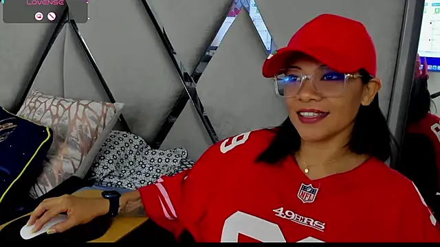 Snapshot of paula_daniela1 chatting on 14, 12, 2024 paula daniela1 online show from 14, 12, 2024