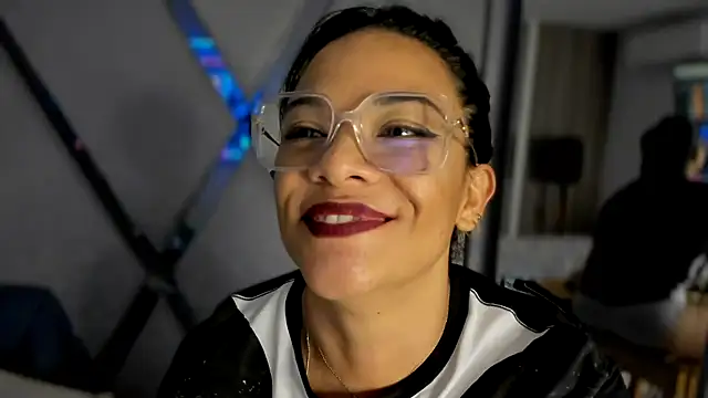 Snapshot of paula_daniela1 chatting on 8, 2, 2025 paula daniela1 online show from 8, 2, 2025