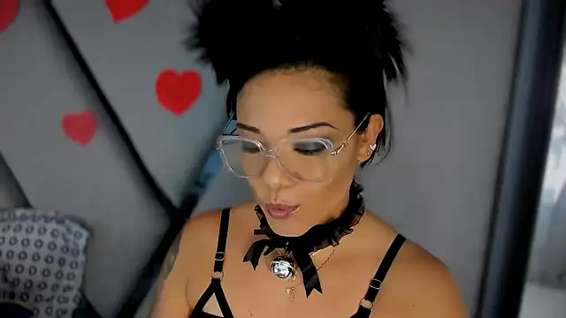 Snapshot of paula_daniela1 chatting on 16, 2, 2025 paula daniela1 online show from 16, 2, 2025