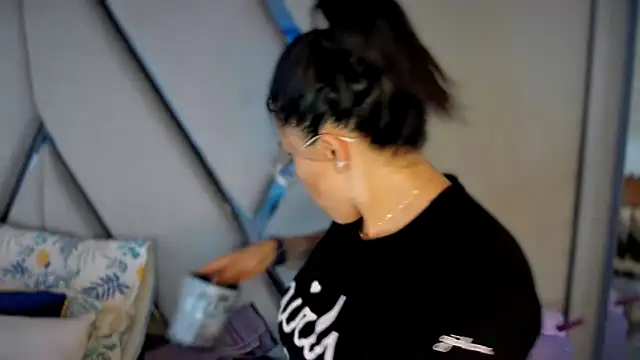 Snapshot of paula_daniela1 chatting on 17, 2, 2025 paula daniela1 online show from 17, 2, 2025