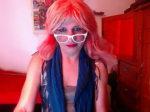 Snapshot of LorenJade chatting on 14, 10, 2025 LorenJade online show from 14, 10, 2025