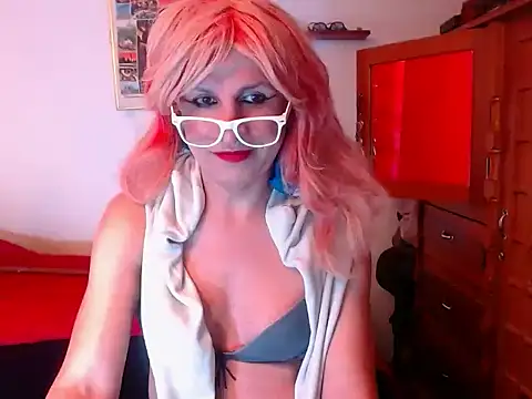 Snapshot of LorenJade chatting on 17, 10, 2025 LorenJade online show from 17, 10, 2025