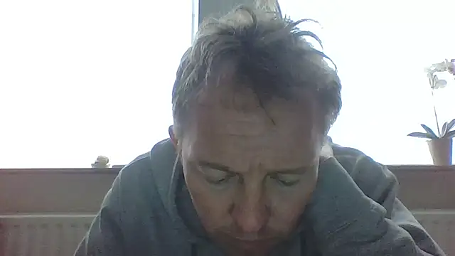 Snapshot of bertolini chatting on 6, 3, 2026 bertolini online show from 6, 3, 2026