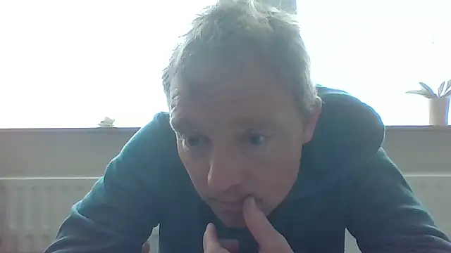 Snapshot of bertolini chatting on 30, 3, 2026 bertolini online show from 30, 3, 2026