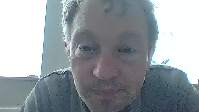 Snapshot of bertolini chatting on 4, 4, 2026 bertolini online show from 4, 4, 2026