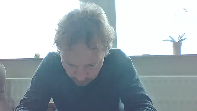 Snapshot of bertolini chatting on 7, 5, 2026 bertolini online show from 7, 5, 2026