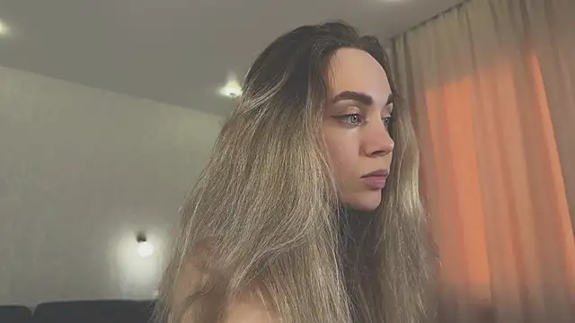 Snapshot of hotexclusive_ chatting on 6, 2, 2025 hotexclusive online show from 6, 2, 2025