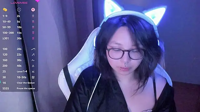 Snapshot of maydaykimmy chatting on 11, 4, 2026 maydaykimmy online show from 11, 4, 2026