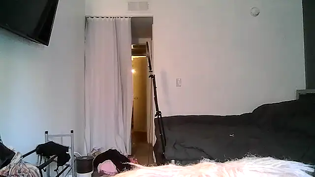 Snapshot of goddessdaisysky chatting on 16, 4, 2026 goddessdaisysky online show from 16, 4, 2026