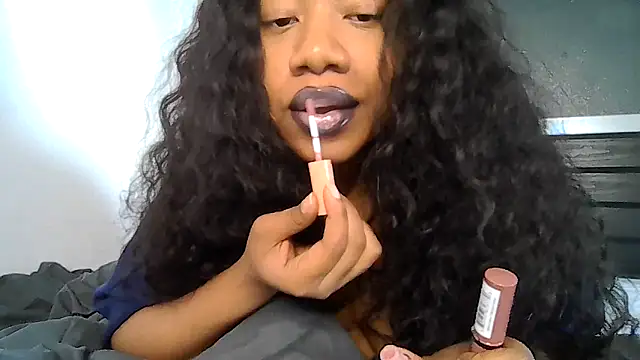 Snapshot of goddessdaisysky chatting on 22, 4, 2026 goddessdaisysky online show from 22, 4, 2026