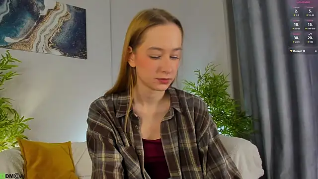 Sweett Monica online show from 4, 11, 2025