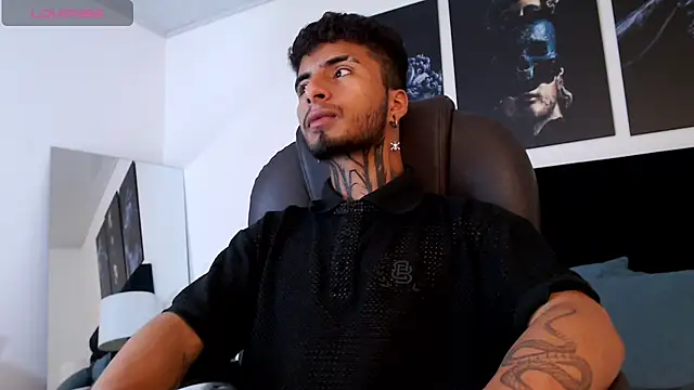 JuanCamiilo 66 online show from 26, 2, 2025