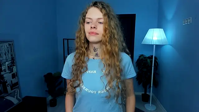 RayaNenlia online show from 30, 11, 2025