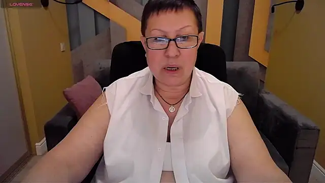 Snapshot of BarbaraTurners chatting on 16, 12, 2024 BarbaraTurners online show from 16, 12, 2024