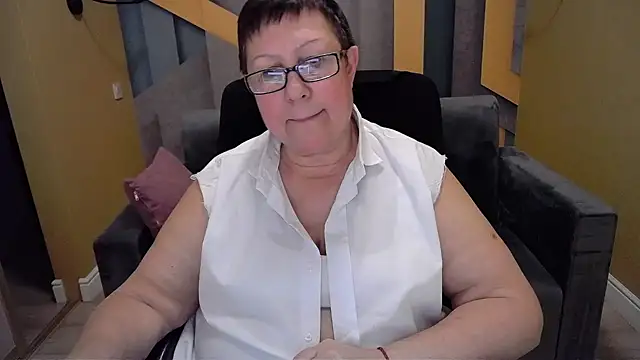 Snapshot of BarbaraTurners chatting on 9, 1, 2025 BarbaraTurners online show from 9, 1, 2025