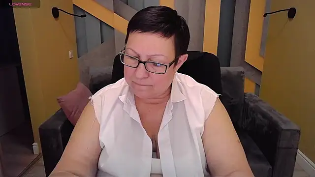Snapshot of BarbaraTurners chatting on 25, 1, 2025 BarbaraTurners online show from 25, 1, 2025
