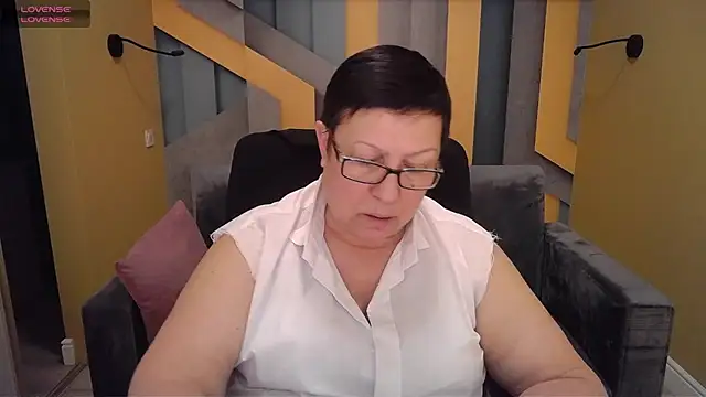 Snapshot of BarbaraTurners chatting on 7, 2, 2025 BarbaraTurners online show from 7, 2, 2025